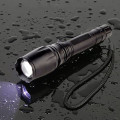 Đèn pin siêu sáng cầm tay T6 có 5 chế độ sáng 