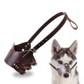 Rọ mõm cho chó chất liệu da mềm có đai nới thoải mái, Size S (5-10kg)