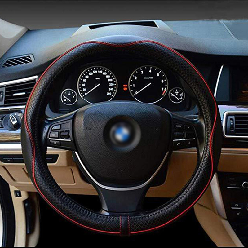 Bọc vô lăng da cao cấp êm ái, chống bám mồ hôi