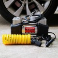 Máy bơm lốp ô tô 2 xi lanh 12V màn hình điện tử kèm hộp dụng cụ